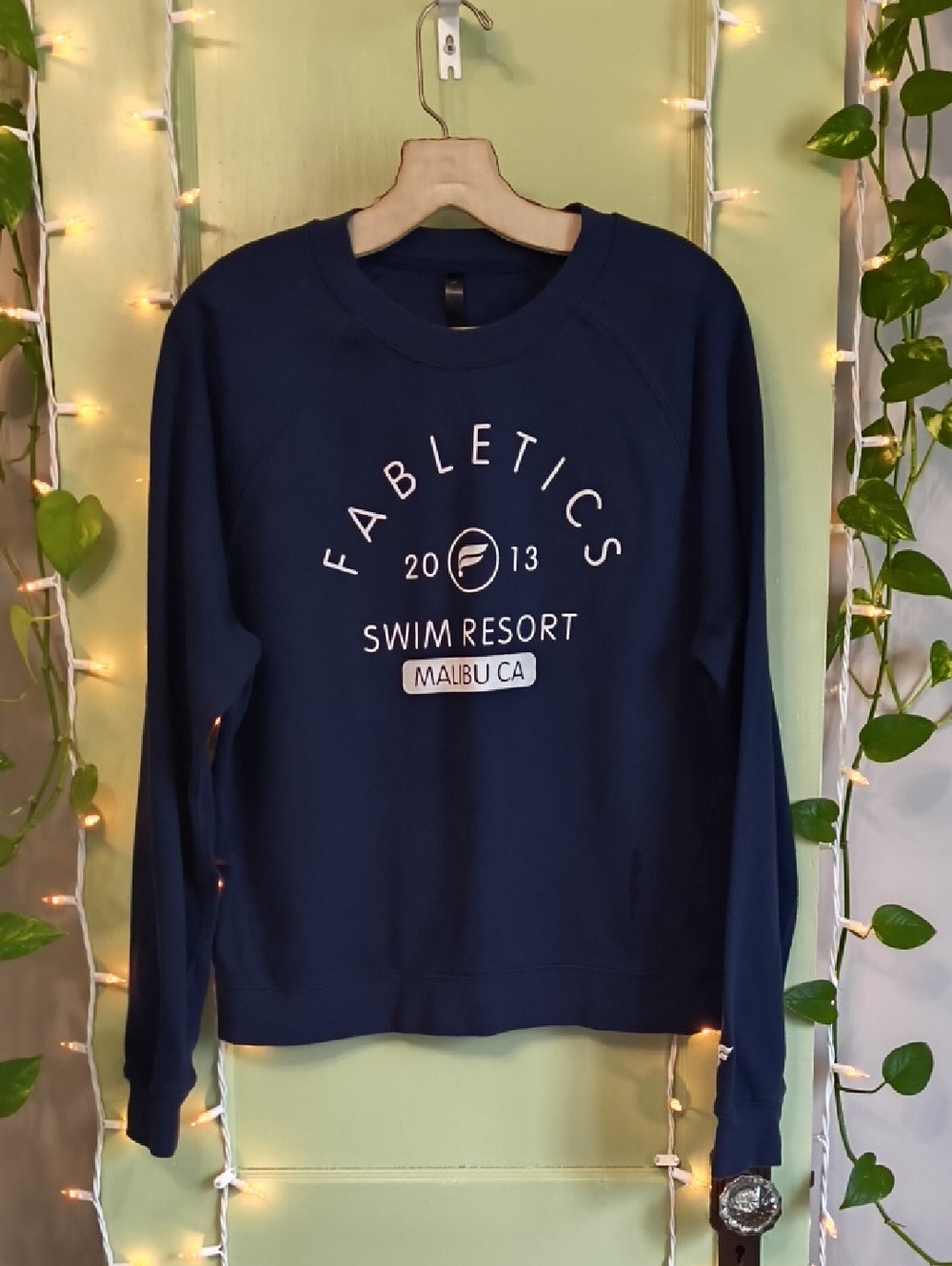 Women's Fabletics Swim Malibu California Navy White Crewneck M